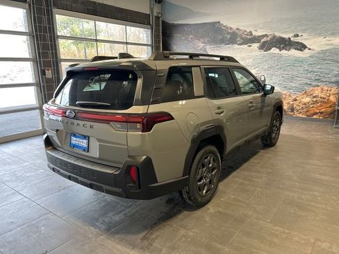 Used 2026 Subaru Outback Premium AWD/4WD image 6