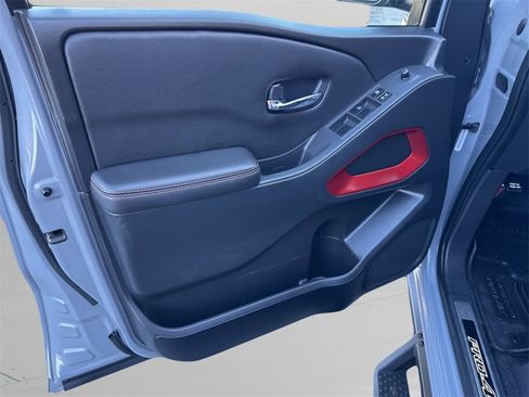 Used 2023 Nissan Frontier PRO-4X w/ Pro Convenience Package image 27