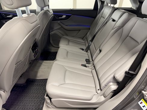 Used 2023 Audi Q7 2.0T Premium Plus w/ Premium Plus Package AWD/4WD image 25