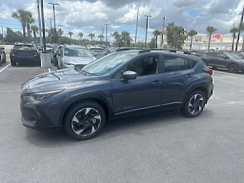 New 2025 Subaru Crosstrek 2.5i Limited w/ Popular Package #3A image 5