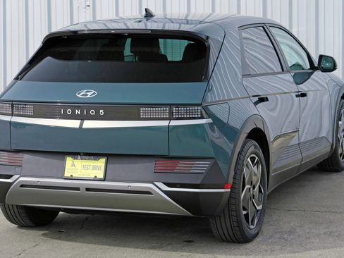 Used 2023 Hyundai Ioniq 5 SEL w/ Cargo Package image 47