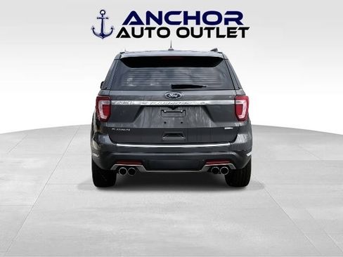 Used 2018 Ford Explorer Platinum image 7