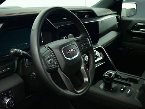 Used 2024 GMC Sierra 1500 AT4 w/ Technology Package image 21