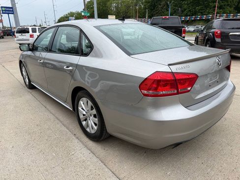 Used 2013 Volkswagen Passat 2.5 S FWD image 5
