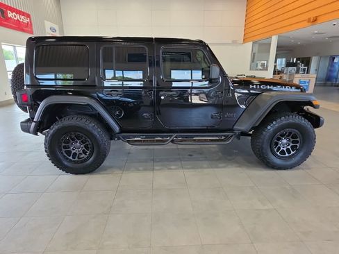 Used 2022 Jeep Wrangler Unlimited Sport AWD/4WD image 6