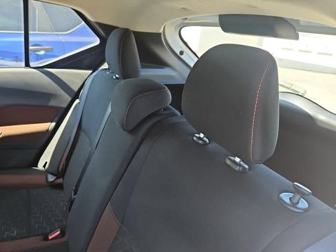 Used 2023 Nissan Kicks SR FWD image 10