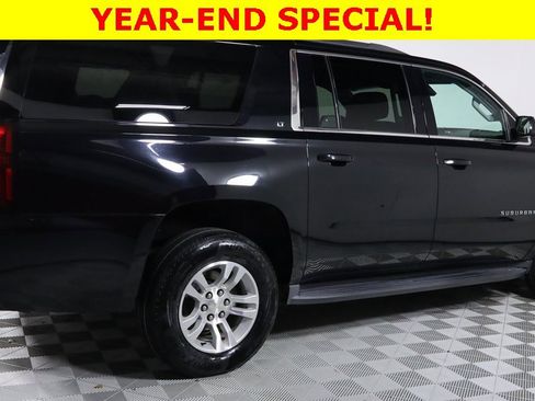 Used 2018 Chevrolet Suburban LT image 6