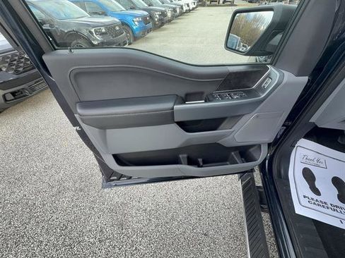 Certified 2022 Ford F150 XLT w/ Equipment Group 302A High image 11