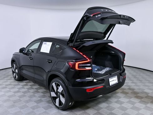 Certified 2023 Volvo C40 P8 Recharge Ultimate w/ Protection Package Premier image 34