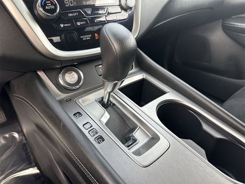 Used 2023 Nissan Murano S image 19