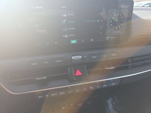 Used 2025 Kia K4 FWD image 16