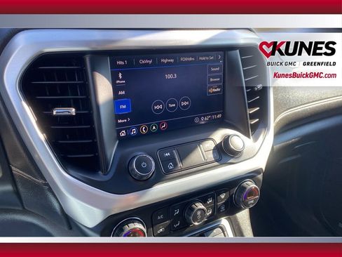 Used 2020 GMC Acadia SLT w/ Premium Package image 29