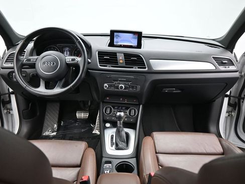 Used 2018 Audi Q3 2.0T Premium image 19