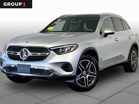 Certified 2026 Mercedes-Benz GLC 300 4MATIC image 1