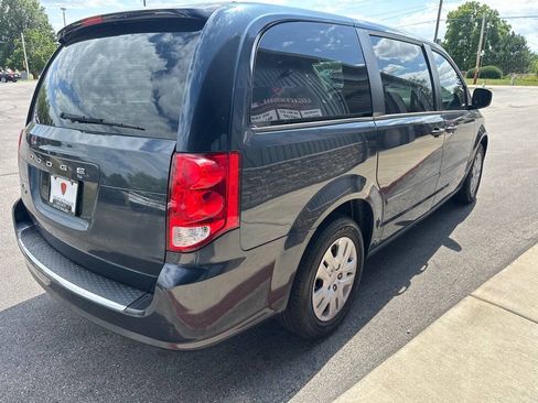 Used 2014 Dodge Grand Caravan American Value Package FWD image 5