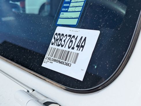 Used 2021 Jeep Wrangler Sport image 5