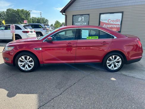 Used 2010 Ford Taurus SEL FWD image 8