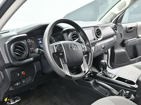 Used 2023 Toyota Tacoma SR AWD/4WD image 11