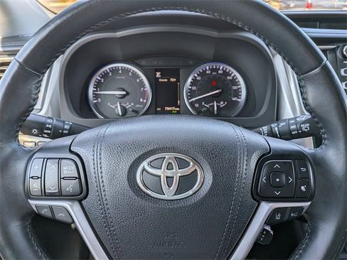 Used 2018 Toyota Highlander XLE w/ Protection Package #3 image 35