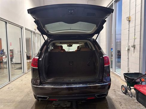 Used 2016 Buick Enclave Leather w/ Enclave Tuscan Edition image 15