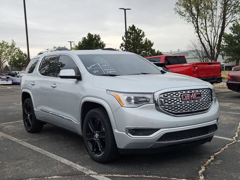Used 2017 GMC Acadia Denali w/ Technology Package FWD image 1