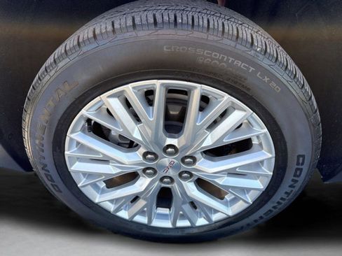 Used 2024 GMC Acadia Elevation w/ Luxury Package image 27