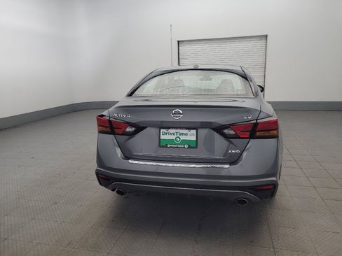 Used 2021 Nissan Altima 2.5 SV w/ SV Premium Package image 7