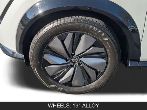 Used 2023 Nissan Ariya FWD image 11