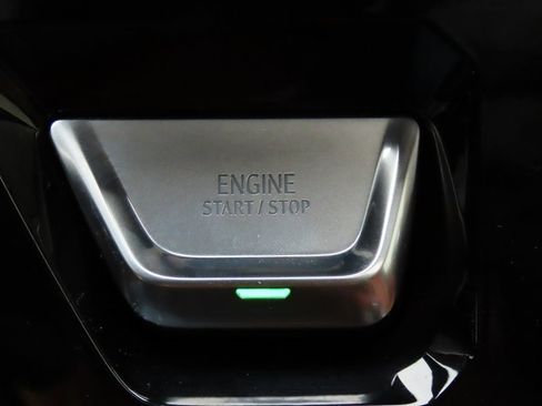 Used 2024 GMC Sierra 2500 Denali Ultimate image 31