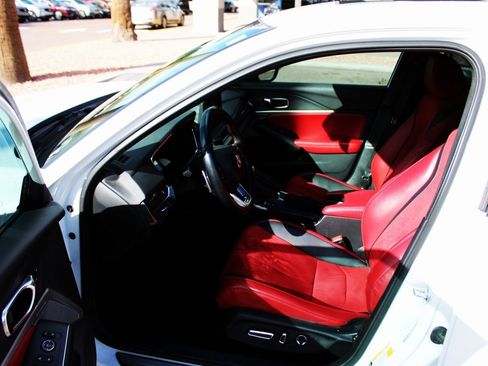 Used 2023 Acura Integra A-Spec image 10