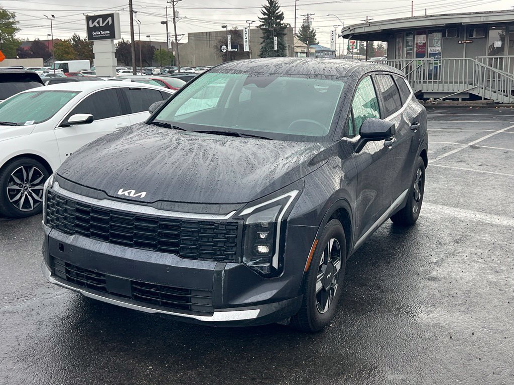 Certified 2026 Kia Sportage LX FWD image 3