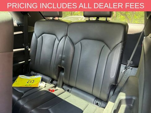 Used 2017 Audi Q7 3.0T Premium Plus w/ Premium Plus Package AWD/4WD image 8