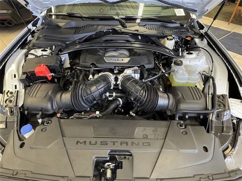 New 2026 Ford Mustang Dark Horse image 3