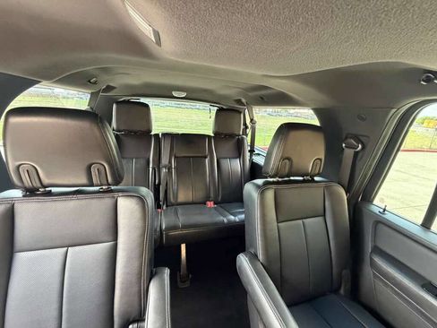 Used 2012 Ford Expedition EL Limited RWD image 28