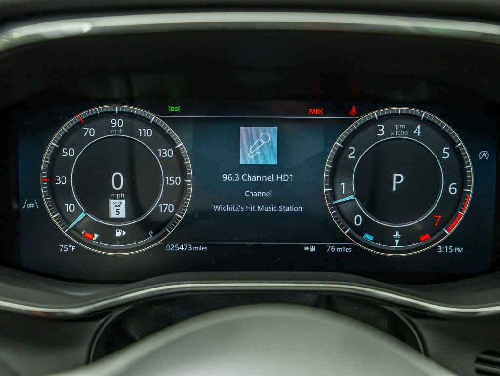 Used 2025 Jaguar F-PACE R-Dynamic S AWD/4WD image 30