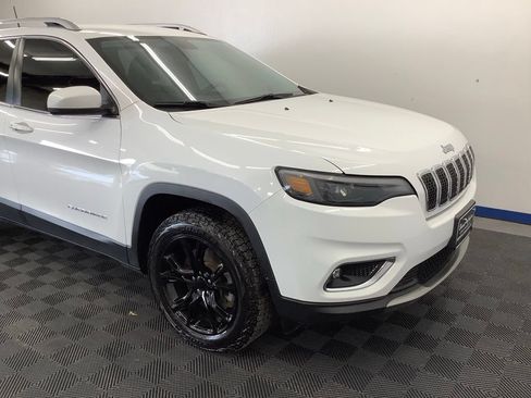 Used 2019 Jeep Cherokee Limited AWD/4WD image 25
