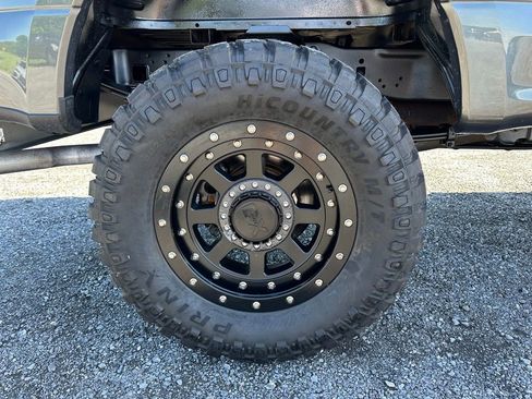 Used 2017 Ford F250 XL w/ Power Equipment Group AWD/4WD image 19