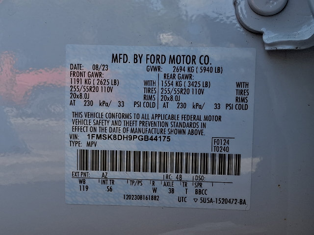 Used 2023 Ford Explorer XLT w/ Equipment Group 202A AWD/4WD image 30