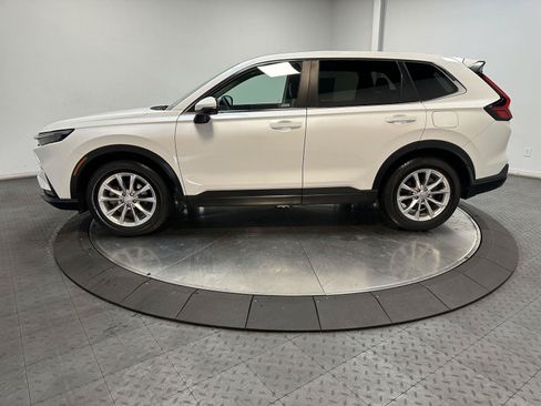 Used 2023 Honda CR-V EX image 8