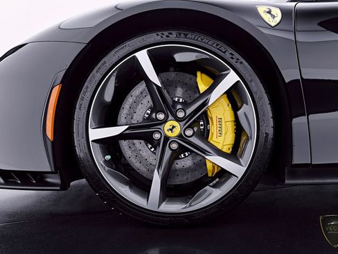 Used 2024 Ferrari SF90 Spider AWD/4WD image 3