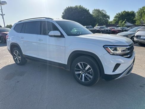 Used 2021 Volkswagen Atlas SE FWD image 19