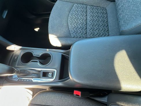 Used 2024 Chevrolet Equinox LT w/ LPO, Roadside Safety Package image 12