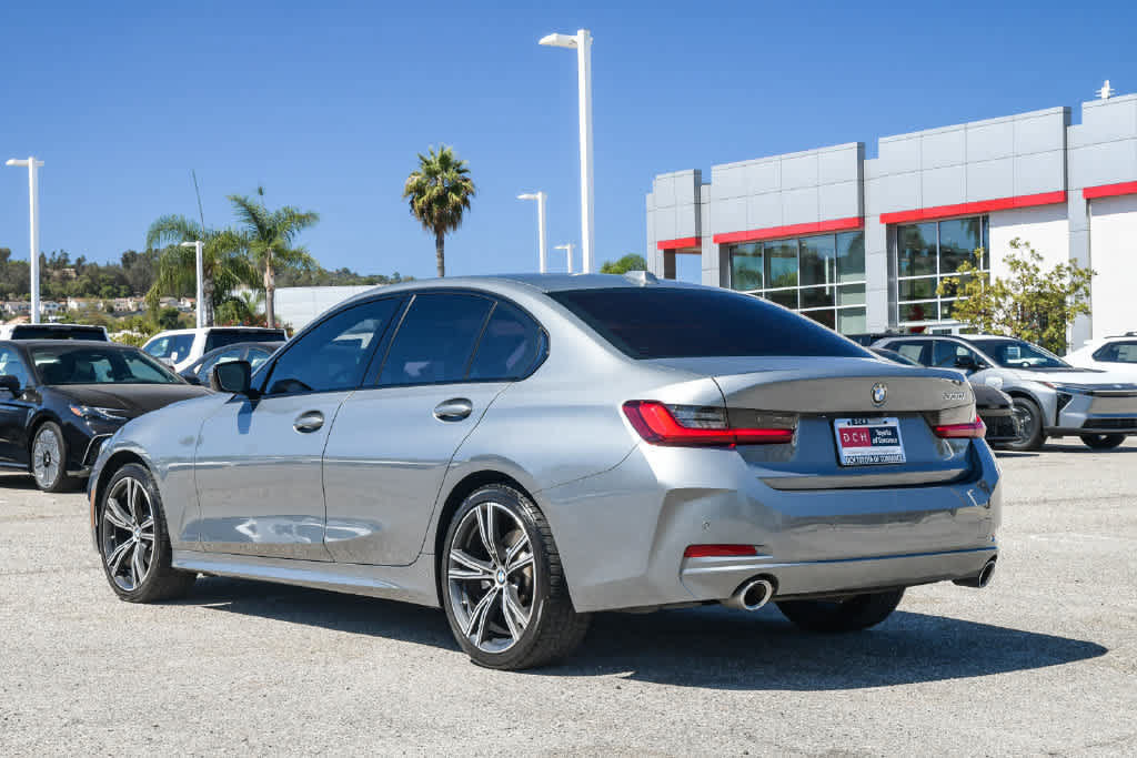 Used 2023 BMW 330i Sedan w/ Driving Assistance Package RWD image 8