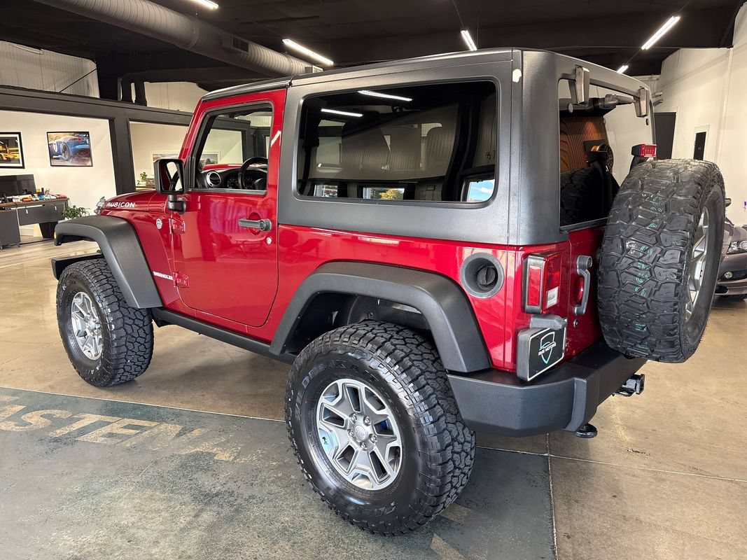 Used 2013 Jeep Wrangler Rubicon w/ PWR Convenience Group AWD/4WD image 7