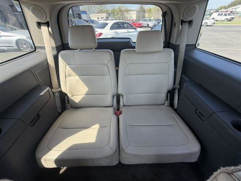 Used 2010 Ford Flex SEL FWD image 15