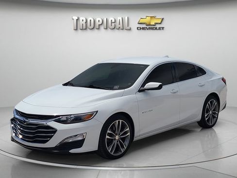 Used 2022 Chevrolet Malibu LT w/ Leather Package FWD image 1