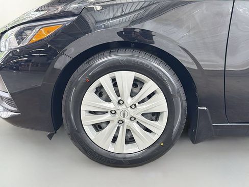 Used 2022 Nissan Sentra S FWD image 29