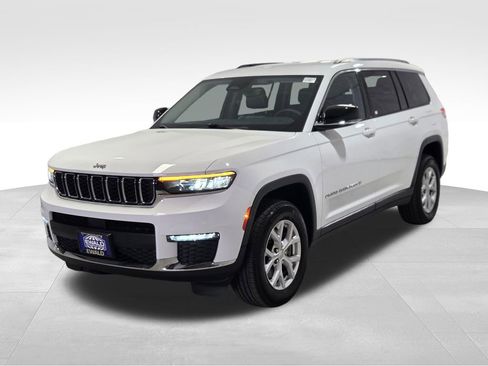 Used 2023 Jeep Grand Cherokee L Limited AWD/4WD image 22