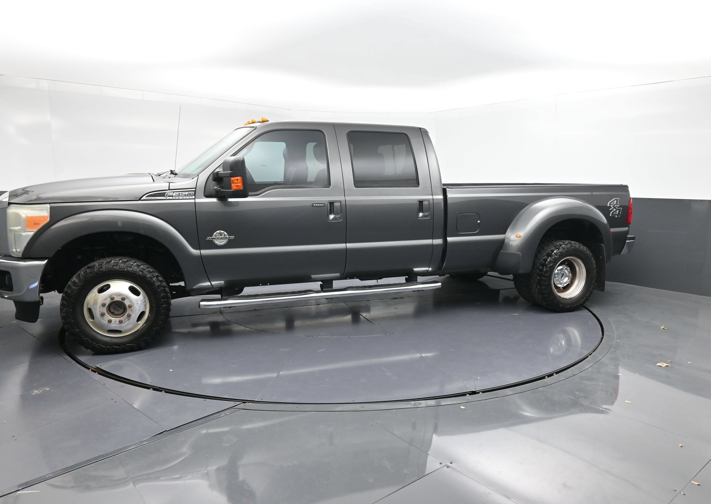 Used 2015 Ford F350 Lariat w/ Lariat Interior Package AWD/4WD image 5