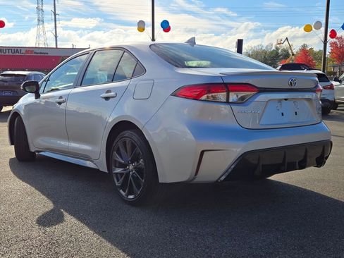 Used 2025 Toyota Corolla SE image 15